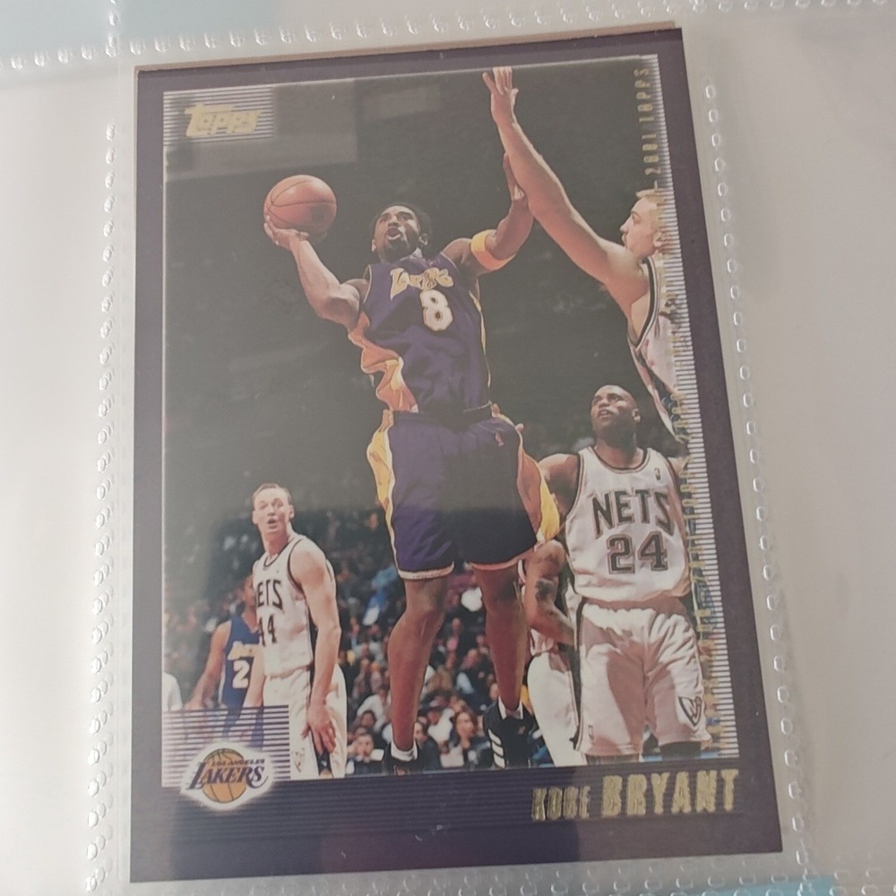 Basketball Card Purple 2000-01 Topps Kobe Bryant‎ #247 Los Angeles Lakers NBA